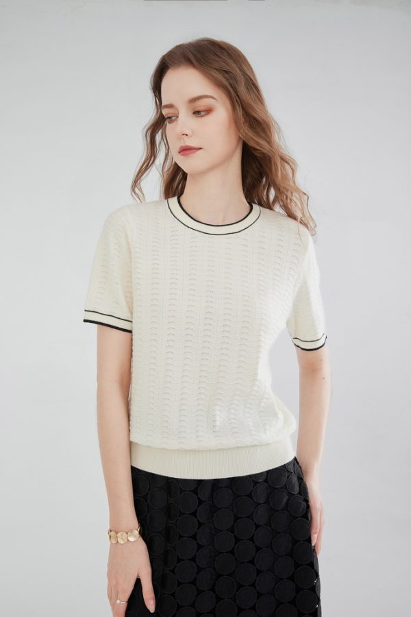Factory Customized Women's Hollow Knitted Top Pullover Top Short Sleeve Round Neck Two-color Ribbed Cuffs Knitwear