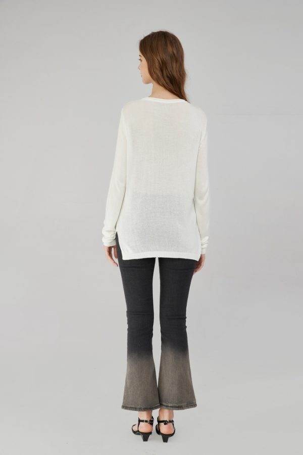 Customized Hot-selling Round Neck Long Sleeve Side Slit Letter Knitted Sweater Slim Fit Light and Breathable Letter Knitwear Top - 图片 4