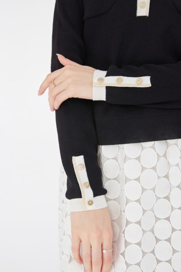 Wholesale Women's Long Sleeve V-Neck Pullover Knitwear with Contrast Trim and Gold Buttons Elegant Ribbed Knit Top - 图片 2