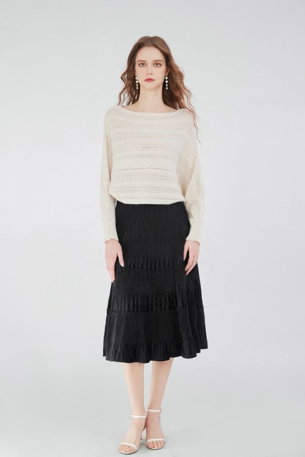 Boat Neck Batwing Sleeve Crop Sweater in White Hollow Drop Shoulder Knitwear for Women - 图片 3