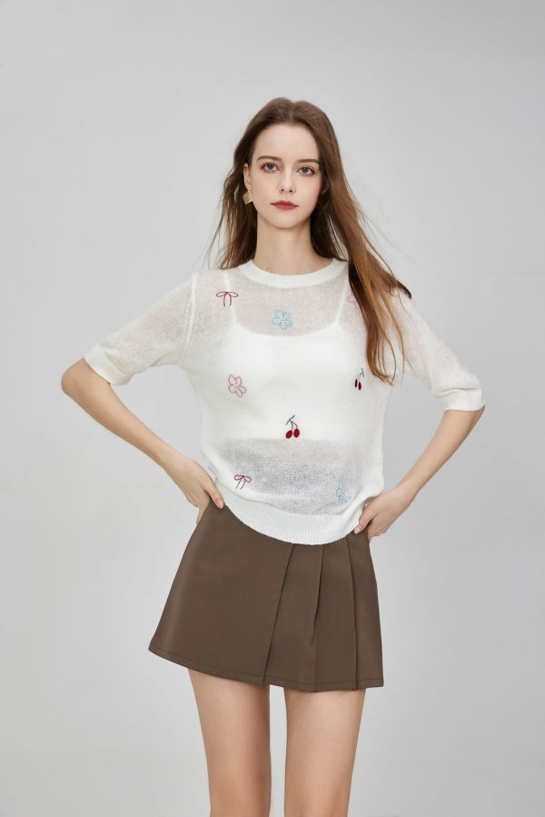 Custom Women's Sweet Embroidered O-neck Knitted Top Translucent Knitted Ribbed Cuffs Hem Short-sleeved Pullover Shirt Sweater