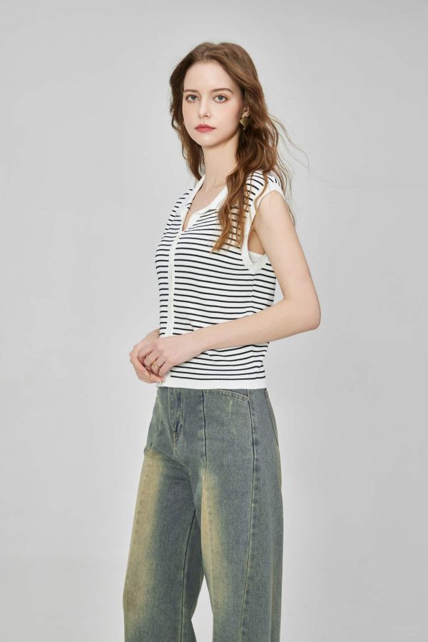 Women's Casual Button Cardigan Sweater Striped Knit POLO Shirt with Notch Collar Lapel and Sleeveless Knitted Vest Pullover - 图片 2