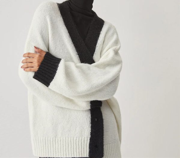 OEM Low MOQ Bulk Knitwear Supplier Vintage Look Cardigan Black White Soft Touch Fashion Loose Fluffy Durable Knitting - 图片 2