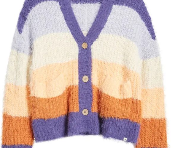 Vintage Tassel Knit Cardigan Fashionable Elegant V-neck Gold Button Cropped Sweater Outerwear Stylish Autumn Winter Brown - 图片 2