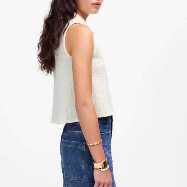 OEM Service Crochet-Knit V-Neck Sweater Vest with a Delicate Lace Collar Design Offering an Elegant and Vintage-inspired Look - 图片 4