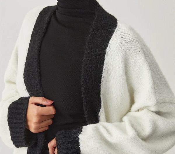 OEM Low MOQ Bulk Knitwear Supplier Vintage Look Cardigan Black White Soft Touch Fashion Loose Fluffy Durable Knitting - 图片 4