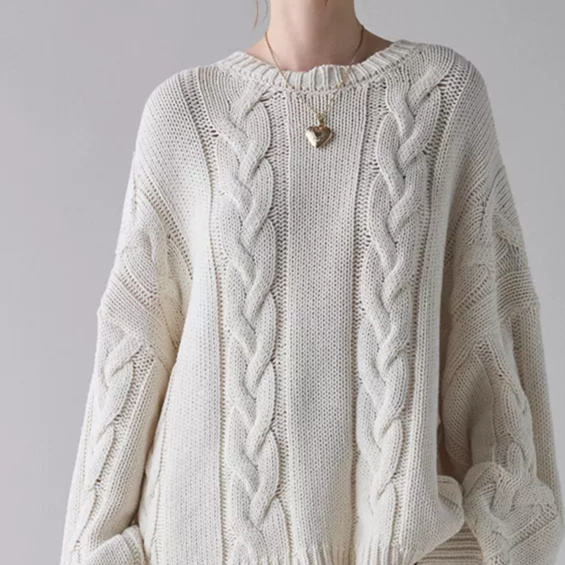 Oem Service Cable-Knit Crew-Neck Loose Knitted Sweater With Soft Texture Suitable Knit Mohair Sweater for Woman