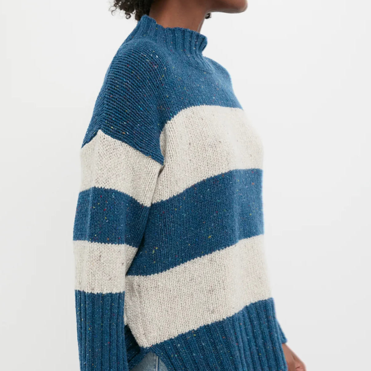 Light Luxury Texture Crew Neck Women's Blue-And-White Striped Turtleneck Loose Knitted Sweater Mohair Sweater for Women - 图片 3
