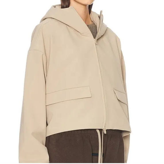 Stylish Urban Cropped Hoodie with Contemporary Design Elements Vintage Inspired Cropped Hoodie Versatile Minimalist - 图片 3